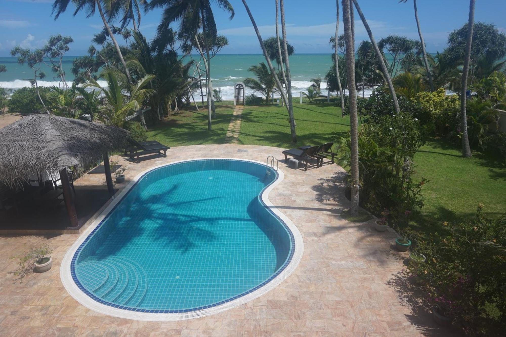 Lanka Beach Grand Villa Rekawa Екстериор снимка
